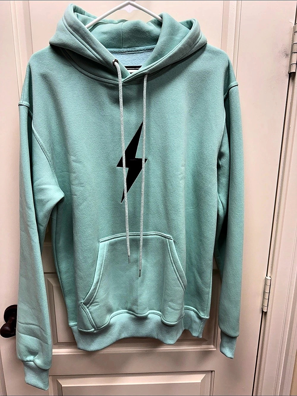 Bruce Bolt Men’s Hoodie Graphic Hoodie in Mint Green Large NEVER WORN